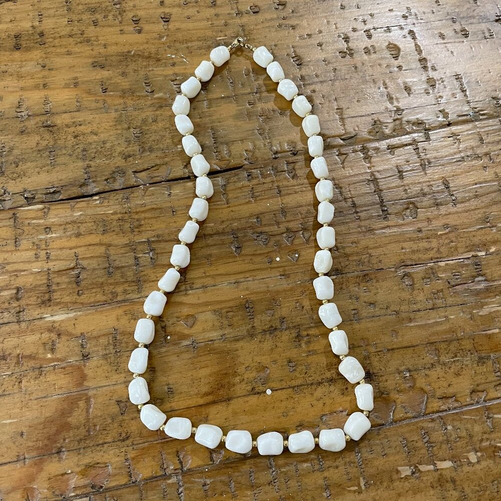 Vintage Signed Trifari White Lucite Faux Stone & Gold Tone Bead 24" Necklace